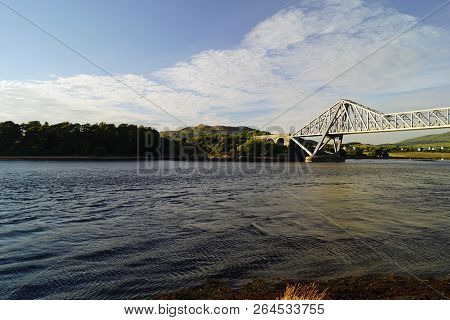 The Falls Of Lora Are A Tidal Stream At The Mouth Of Loch Etive. He Is Particularly Pronounced At Sp