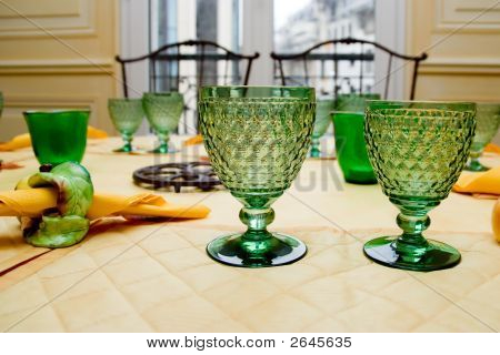 Verres sur une Table