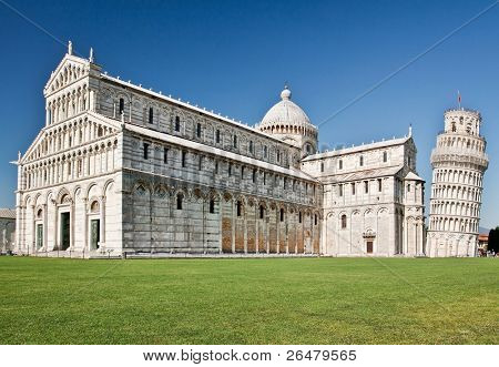 Šikmá věž v Pise, Pisa Duomo Itálie