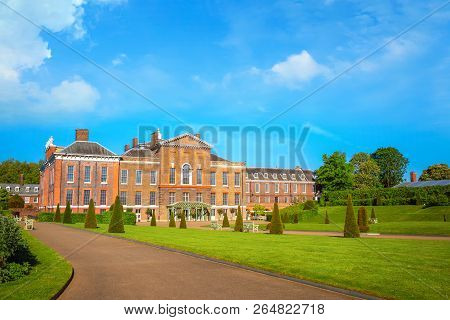 London, Uk - May 14 2018: Kensington Palace Is A Royal Residence Set In Kensington Gardens. It Has B