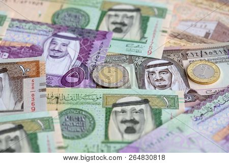 Collection of Saudi Arabia Riyal banknotes