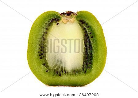 Plody kiwi na bílé