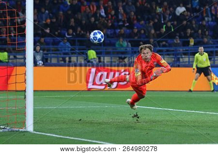 Kharkiv, Ukraine - October 23, 2018: Goalkeeper Andriy Pyatov Of Shakhtar Donetsk In Action During T