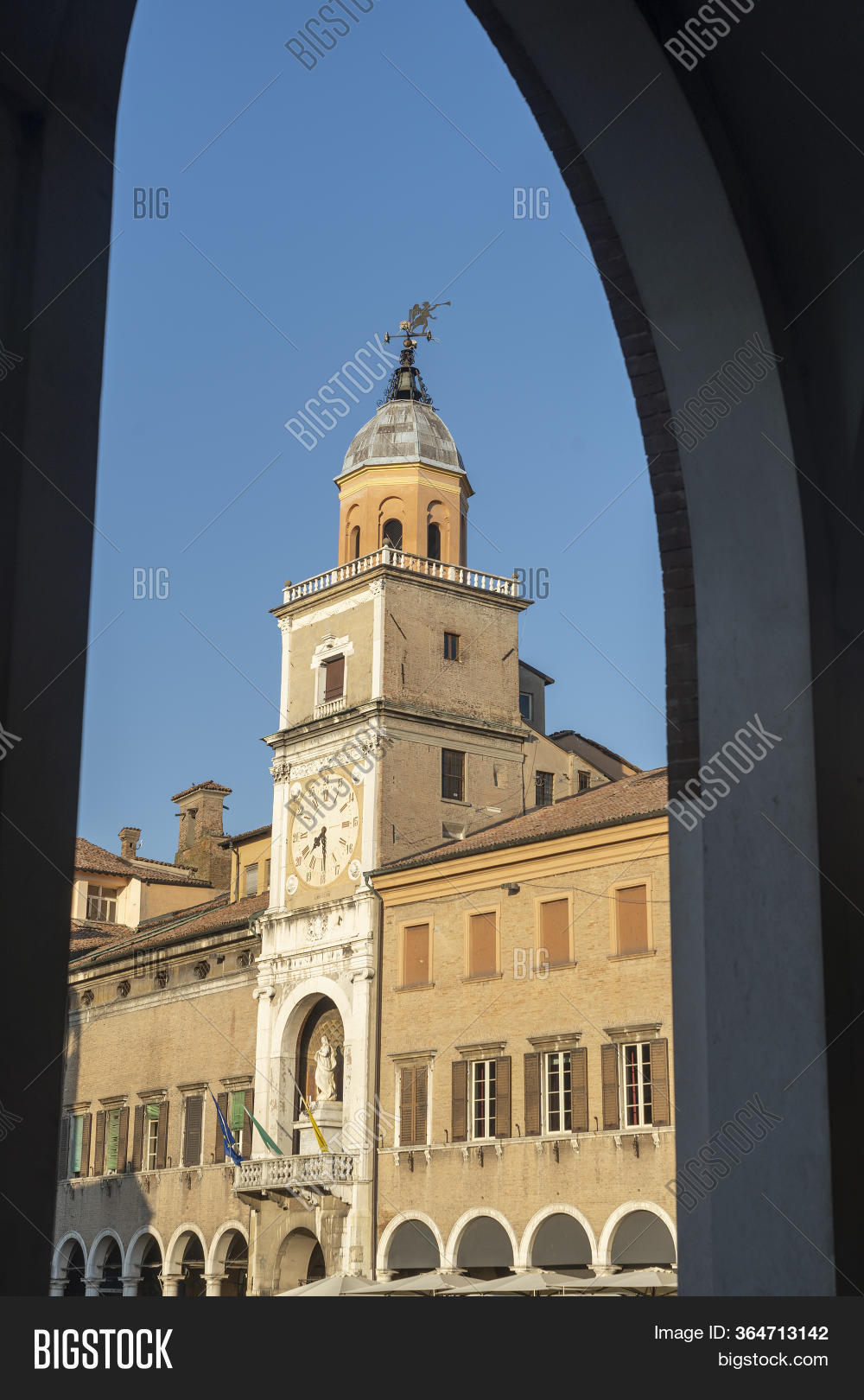 Historic Center Modena Image & Photo (Free Trial) | Bigstock