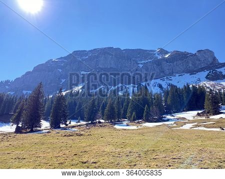 View Of The Alpine Peak Gnepfstein Mittaggüpfi (mittagguepfi Oder Mittaggupfi) From The Eigental Val