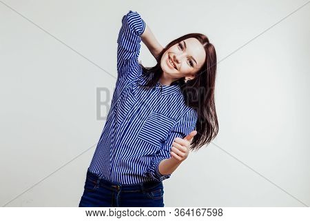 Nice Girl Shows Up Good Finger White