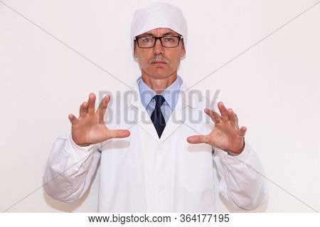 The Doctor Conducts A Hypnosis Session For Patients.