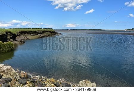 Beautiful Tidal River And Mud Flats In Southeastern Massachusetts.