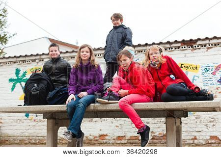 Vzdělání - žáků na školní jejich školy o přestávkách