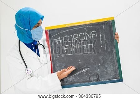 Muslim female doctor hoping for an end for corona virus