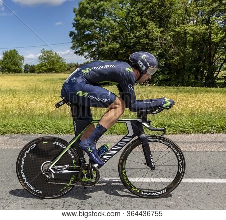 Bourgoin-jallieu, France - 07, May, 2017: The Spanish Cyclist Imanol Erviti Ollo Of Movistar Team Ri