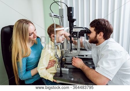 Slit Lamp Examination. Biomicroscopy Of The Anterior Eye Segment.