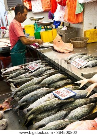 SINGAPORE - 31 DECEMBER 2019: Market scene at Geylang Malay Market on new year's eve