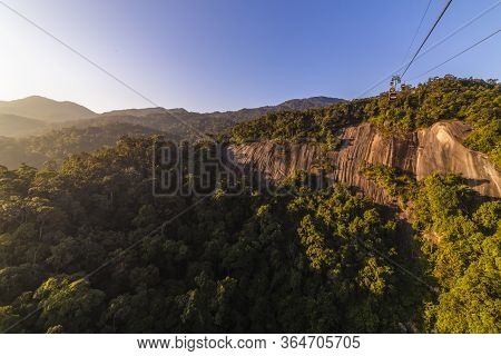 Da Nang, Vietnam - 16january 2020: Cable Car To Ba Na Hills Mountain Resort Sunworld, Touristic Comp