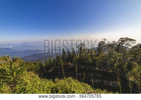 Da Nang, Vietnam - 16january 2020: Cable Car To Ba Na Hills Mountain Resort Sunworld, Touristic Comp