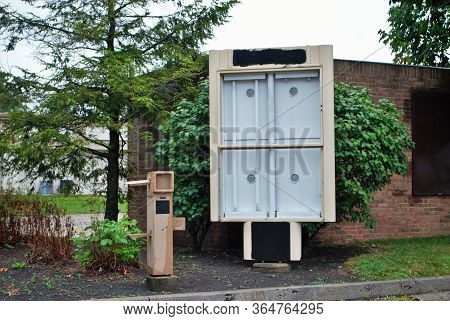 Drive Thru Menu Reader Board And Speaker For An Out Of Business Fast Food Restaurant