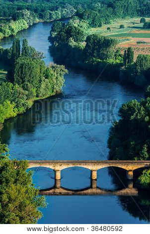 medevial สะพานข้าม perigord เวอร์ dordogne ประเทศฝรั่งเศส