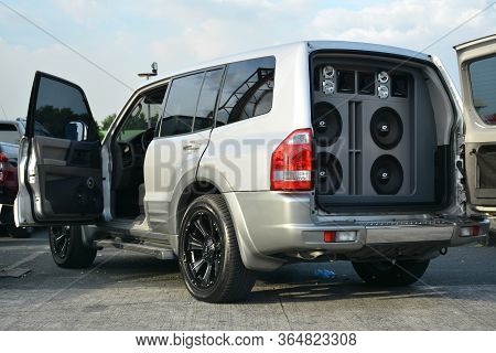 Pasig, Ph - Nov 17 - Mitsubishi Pajero At Vapin Wheels Car Show On November 17, 2018 In Pasig, Phili