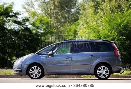 Belarus, Minsk-october 12, 2019:citroen C4 Picasso I Exclusive  Parked In A Parking Lot In The Fores