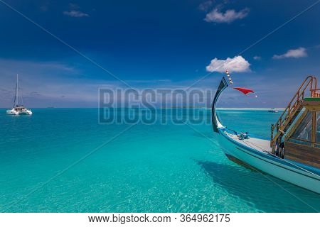 Inspirational Maldives Beach Design. Maldives Traditional Boat Dhoni And Perfect Blue Sea With Lagoo