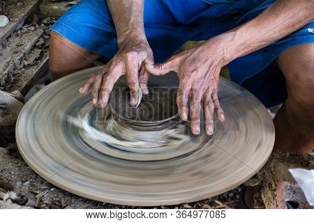Koh Kret, Thailand 01.04.2020: Koh Kret Pottery Village, Locals Create Their Pottery From Scratch. T