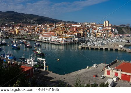 Bermeo, Spain - February 12, 2022: Panoramic View Of The Fishing Port Of Bermeo In A Sunny Day, Basq