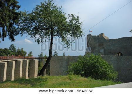 Fortezza di Neamt e ponte