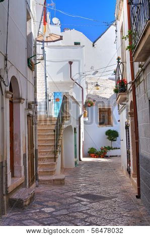 Alleyway. Noci. Puglia. Italy.