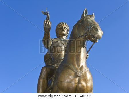 Statue von Alexander dem großen auf Pella in Griechenland