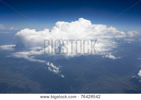 High Resolution Images Of Clounds And Blue Sky