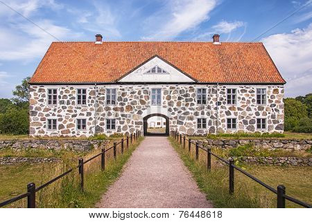 Hovdala Slott