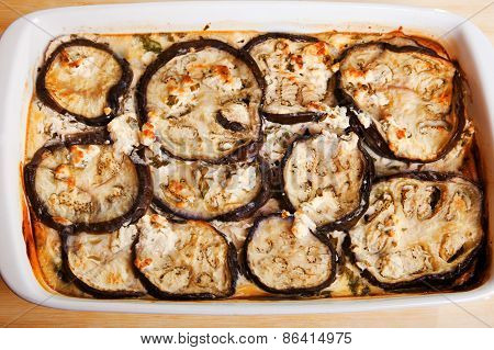 Baked Eggplants With Cheese And Eggs