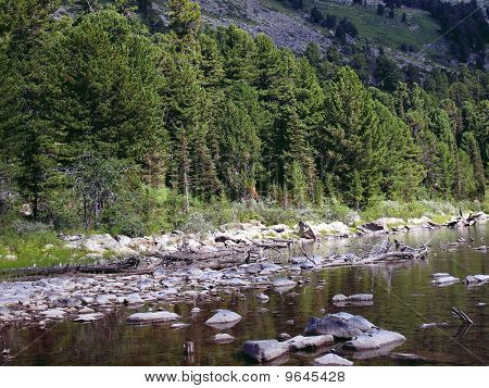 Bergfluss Multa, Berg
