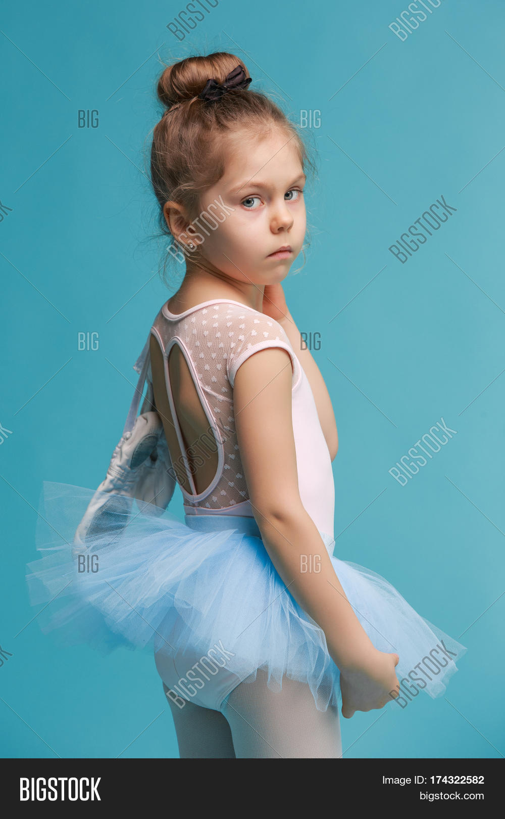 Little Girl Balerina Image & Photo (Free Trial) Bigstock