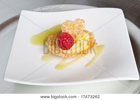 Meyveli Tuille