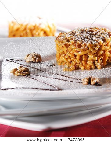 จากจากจะเป็นตาตาร์อร่อยทำจากแป้งธัญพืชและถั่ว