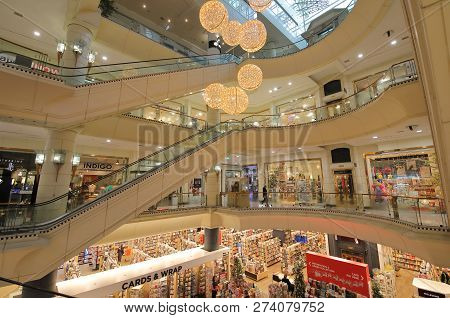Melbourne Australia - November 28, 2018: Unidentified People Visit Collins 234 Shopping Mall In Melb