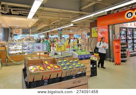 Melbourne Australia - November 28, 2018: Unidentified People Visit Woolworths Supermarket In Melbour