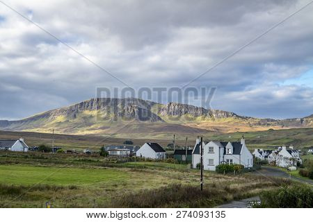 Autumn Countryside Landscape Of The Staffin Area With The Quiraing In Background - Isle Of Skye, Sco