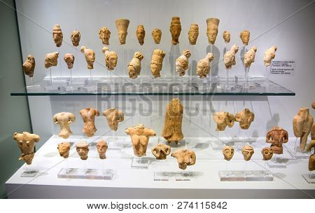 Greece, Crete, Heraklion - July 18, 2018: Ceramic Figurines And Decorative Objects From The Knossos 
