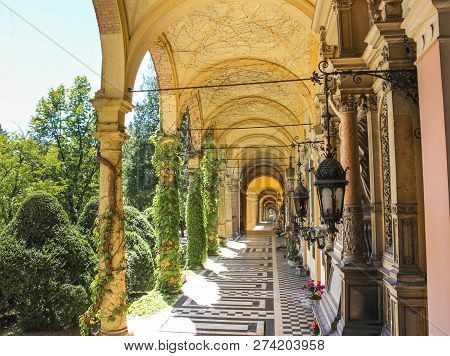 Zagreb, Croatia - 2013: The Arcades Along Mirogoj Cemetery Are The Last Resting Places Of Many Famou