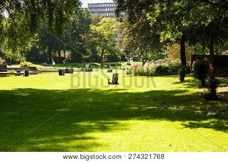 Hamburg, Germany - August 16, 2016 - View Of The Planten Un Blomen Park, The Popular Relaxing And Sp