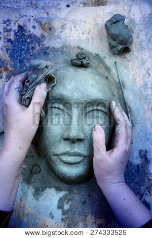 Russia, Moscow-december 15, 2018.sculpture Lessons At Moscow State Art Institute Named After Surikov