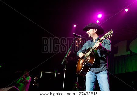 Craig Campbell