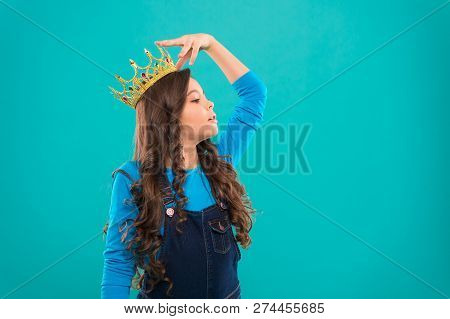 Feels Like Queen. Kid Wear Golden Crown Symbol Of Princess. Every Girl Dreaming To Become Princess. 