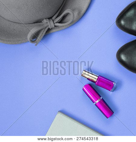 Pair Of Black Shoes Grey Notebook  And Grey Lady Falt Hat  With Bowknot On Edges  And Bright Ultravi