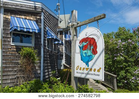 Ogunquit, Me, Usa - May 21, 2017: Historic Restaurant Oarweed In Perkins Cove In Ogunquit, Maine, Us