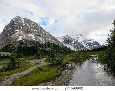 A Path Leading To The Beautiful Mount Robson Glacier Along The Berg Lake Trail, In Mount Robson Prov