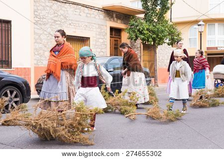 Oropesa Del Mar, Spain - January 13, 2018: Holiday Procession On Festival Of Saint Anthony In The St