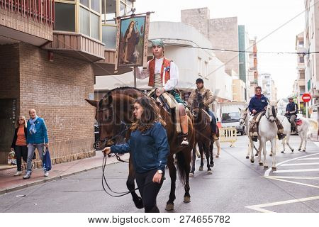 Oropesa Del Mar, Spain - January 13, 2018: Holiday Procession On Festival Of Saint Anthony In The St